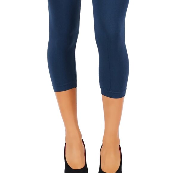 5StarsLine Soft, Capri Length Leggings - Picture 3 of 7